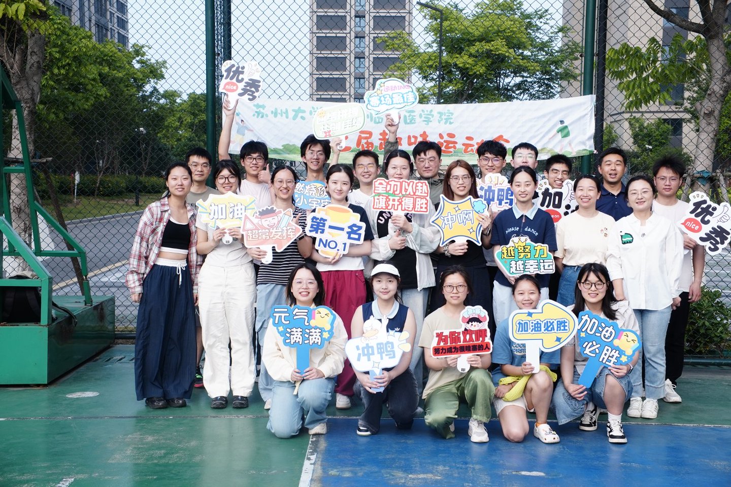 ff54e8928nfa8cade55f182e3d4addc7.jpg